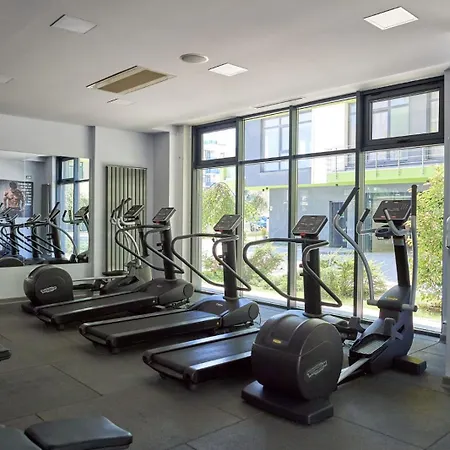 Madagascar By Alz * Năvodari